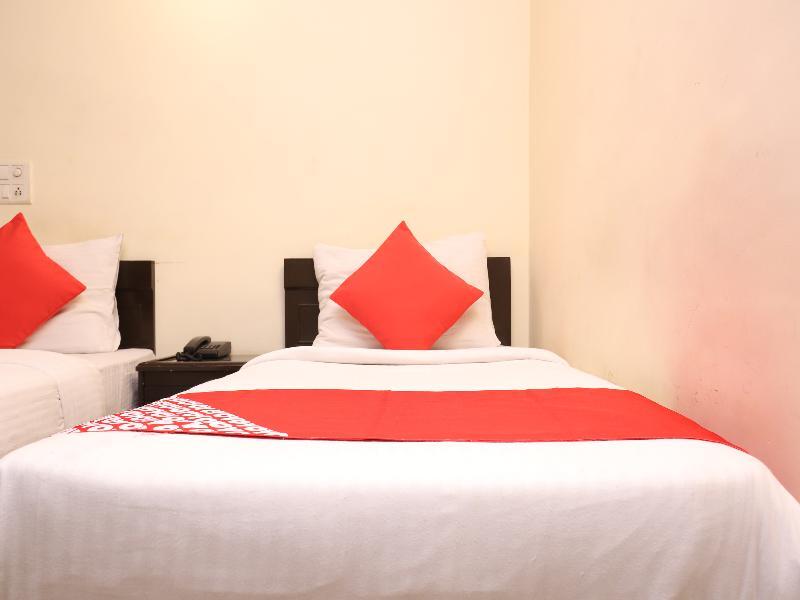 โอโย 28126 จรัญปหริ โฮเต็ล Hotel นิวเดลี ภายนอก รูปภาพ